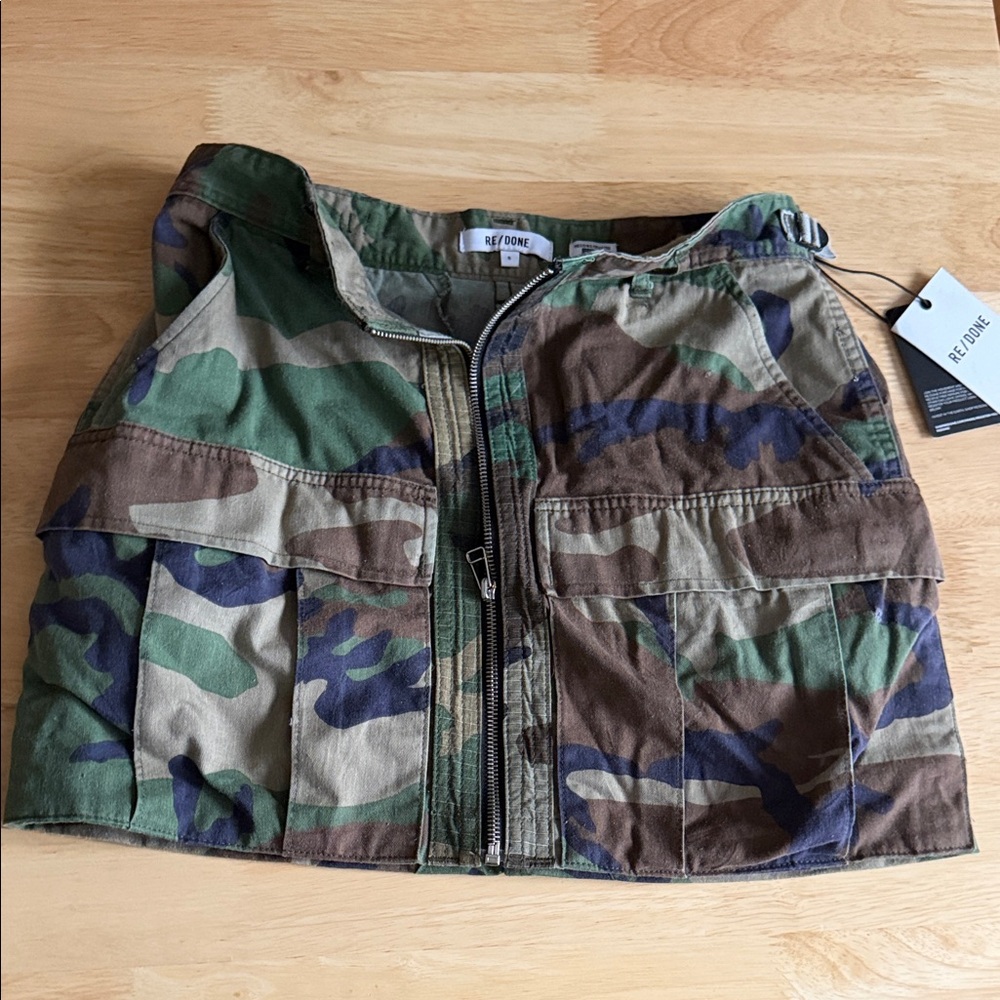 Re/Done Brand New Camouflage Skirt